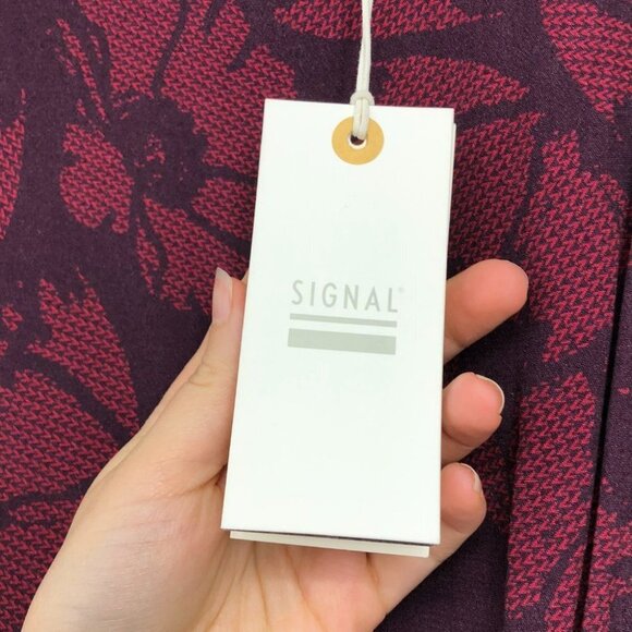 Signal Clothing maroon short sleeve midi floral winetasting Dress Danish  EU 40 - Picture 5 of 14